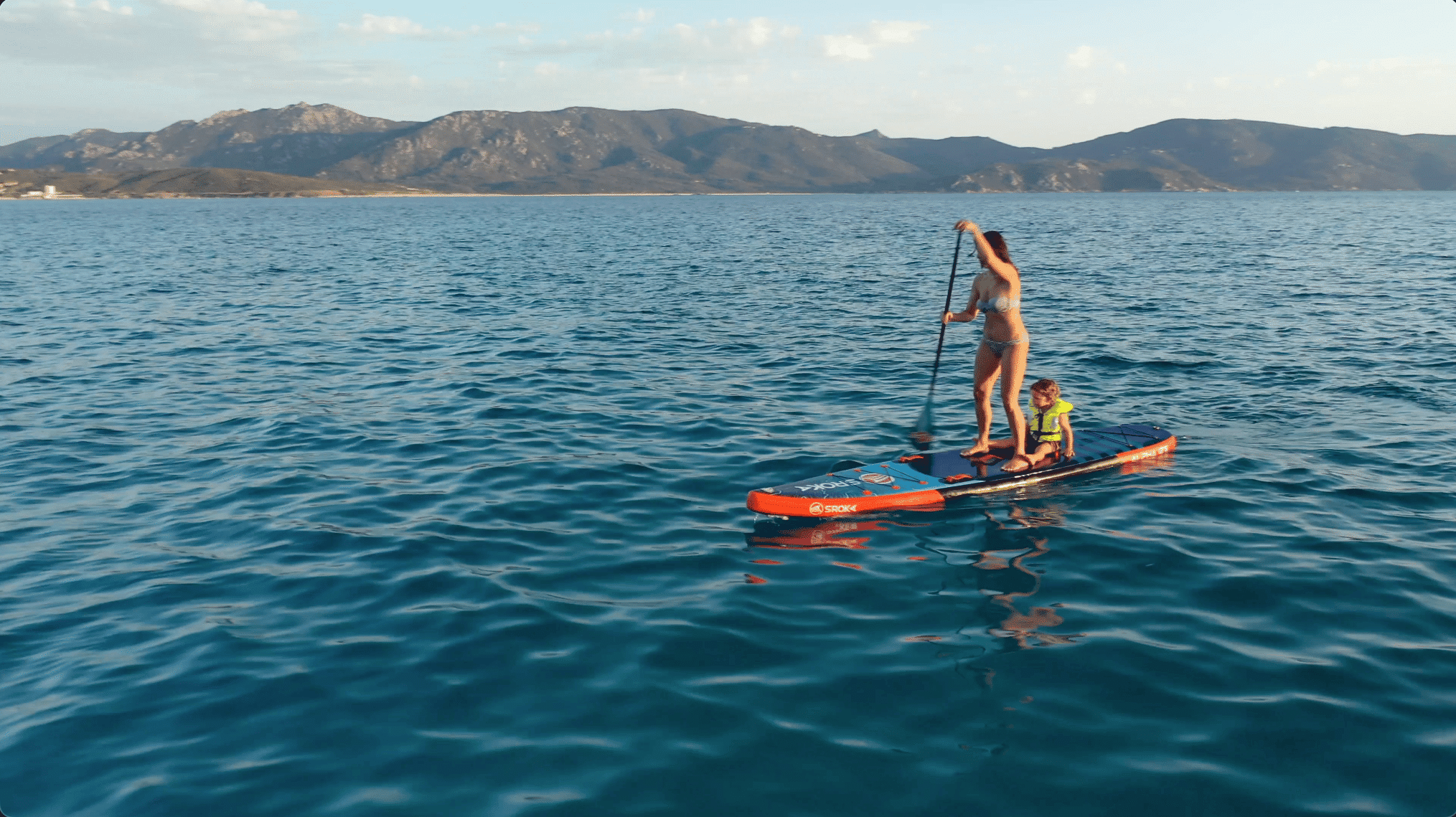 mettre une GoPro sur un stand-up paddle gonflable